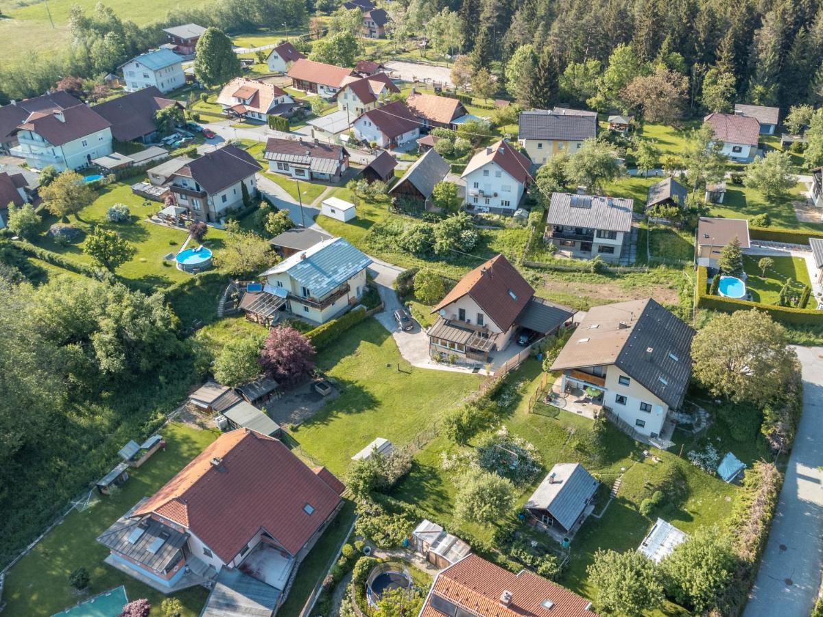 Ferienhaus Auszeit Natur Villach Exteriör bild