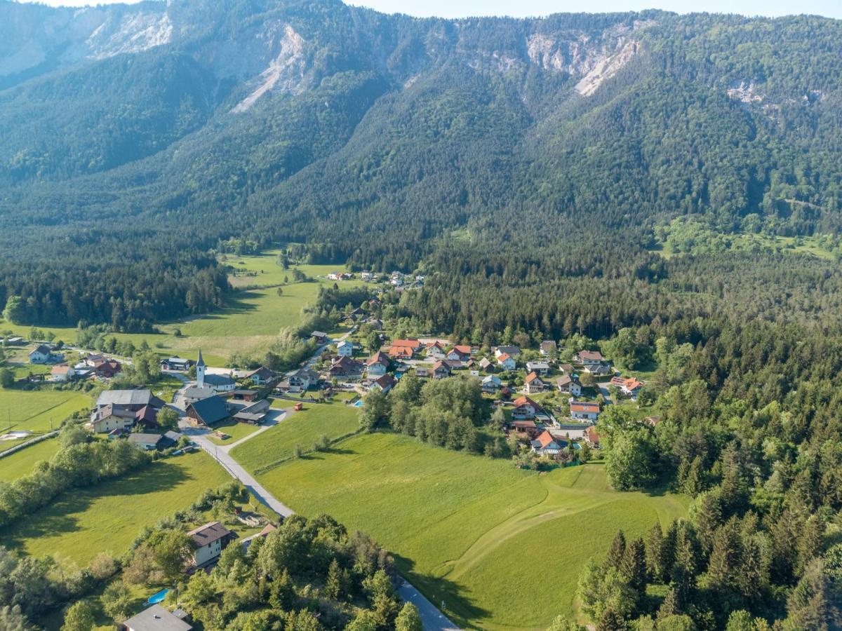 Ferienhaus Auszeit Natur Villach Exteriör bild